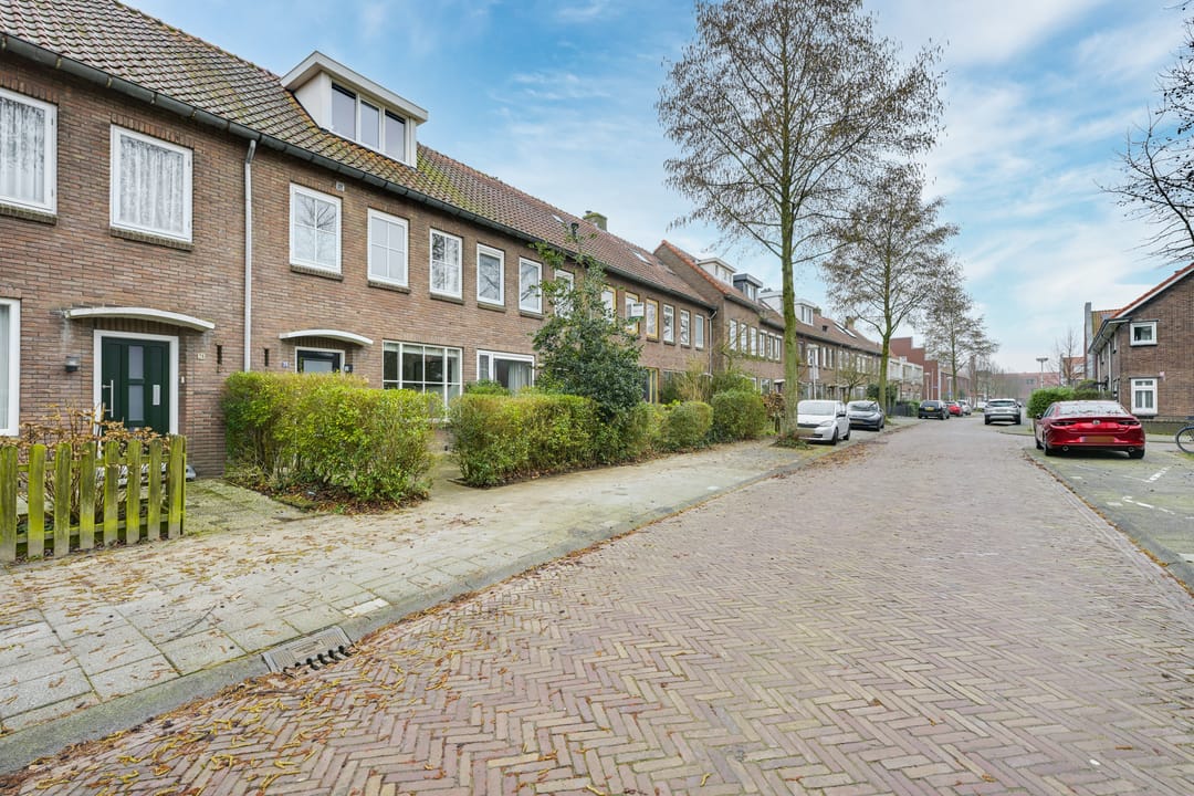 Photo 32 of Meloenstraat 28