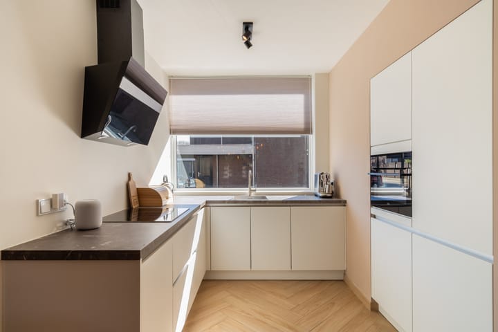 Foto 21 van Van Heemskerckstraat 42