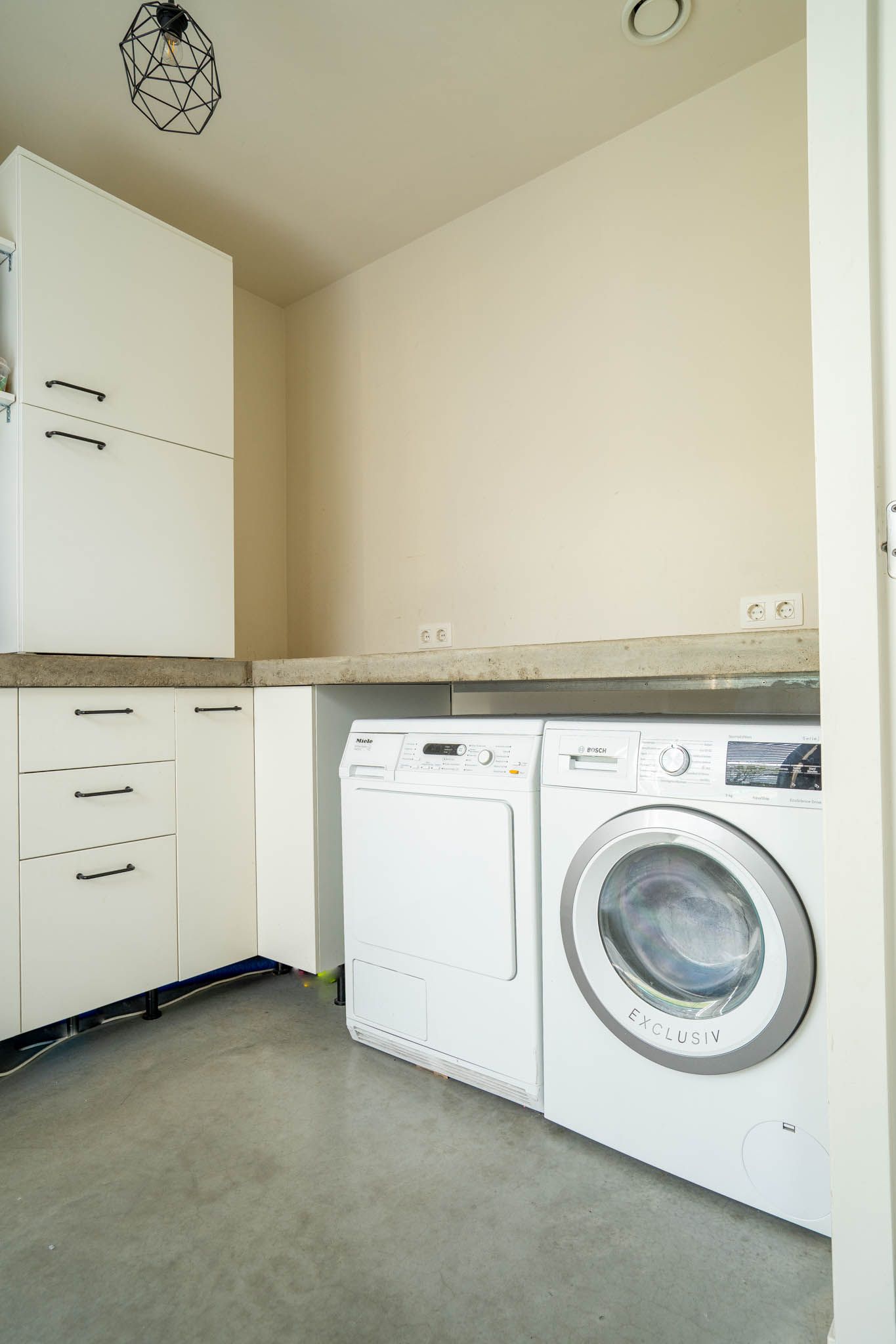 Photo 25 of Nieuwe Uitleg 4