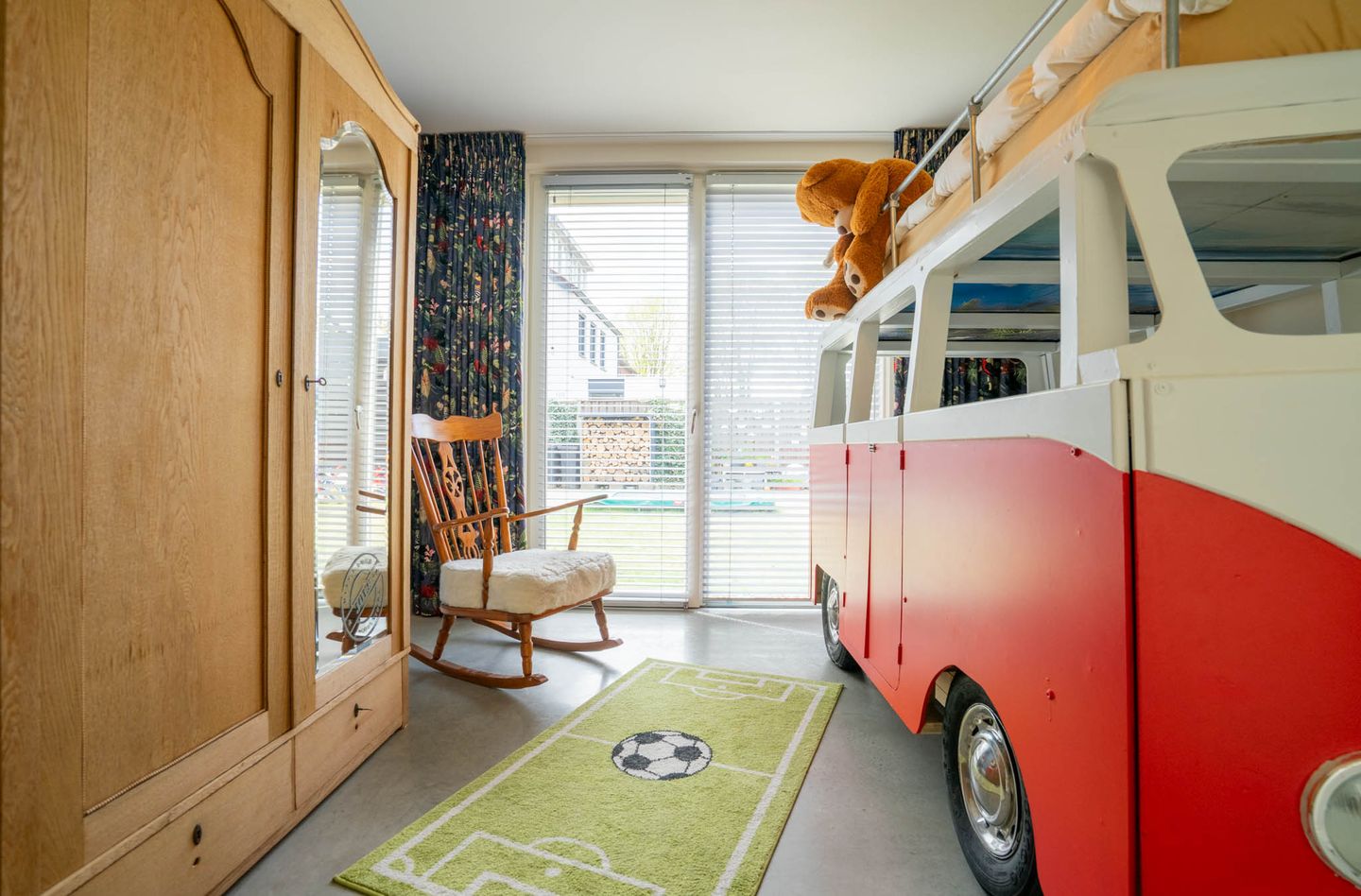 Photo 35 of Nieuwe Uitleg 4