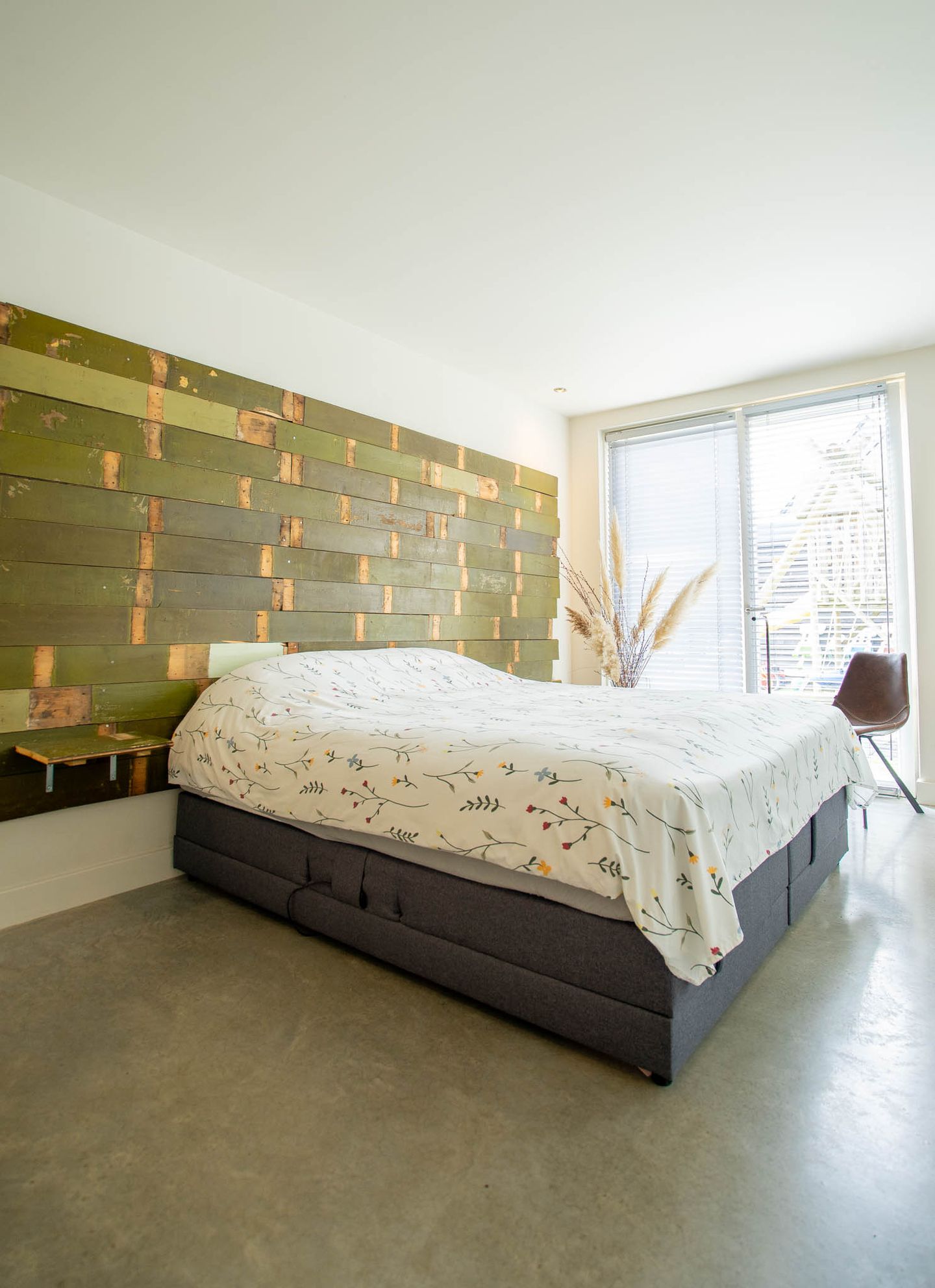 Photo 44 of Nieuwe Uitleg 4