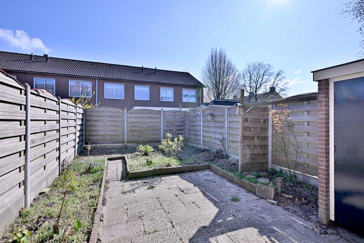 Foto 19 van Sperwerstraat 4