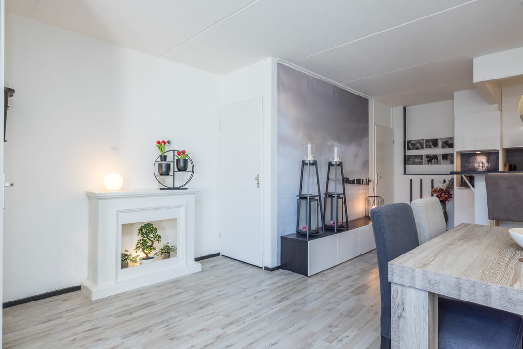 Photo 7 of Landvoogdstraat 59