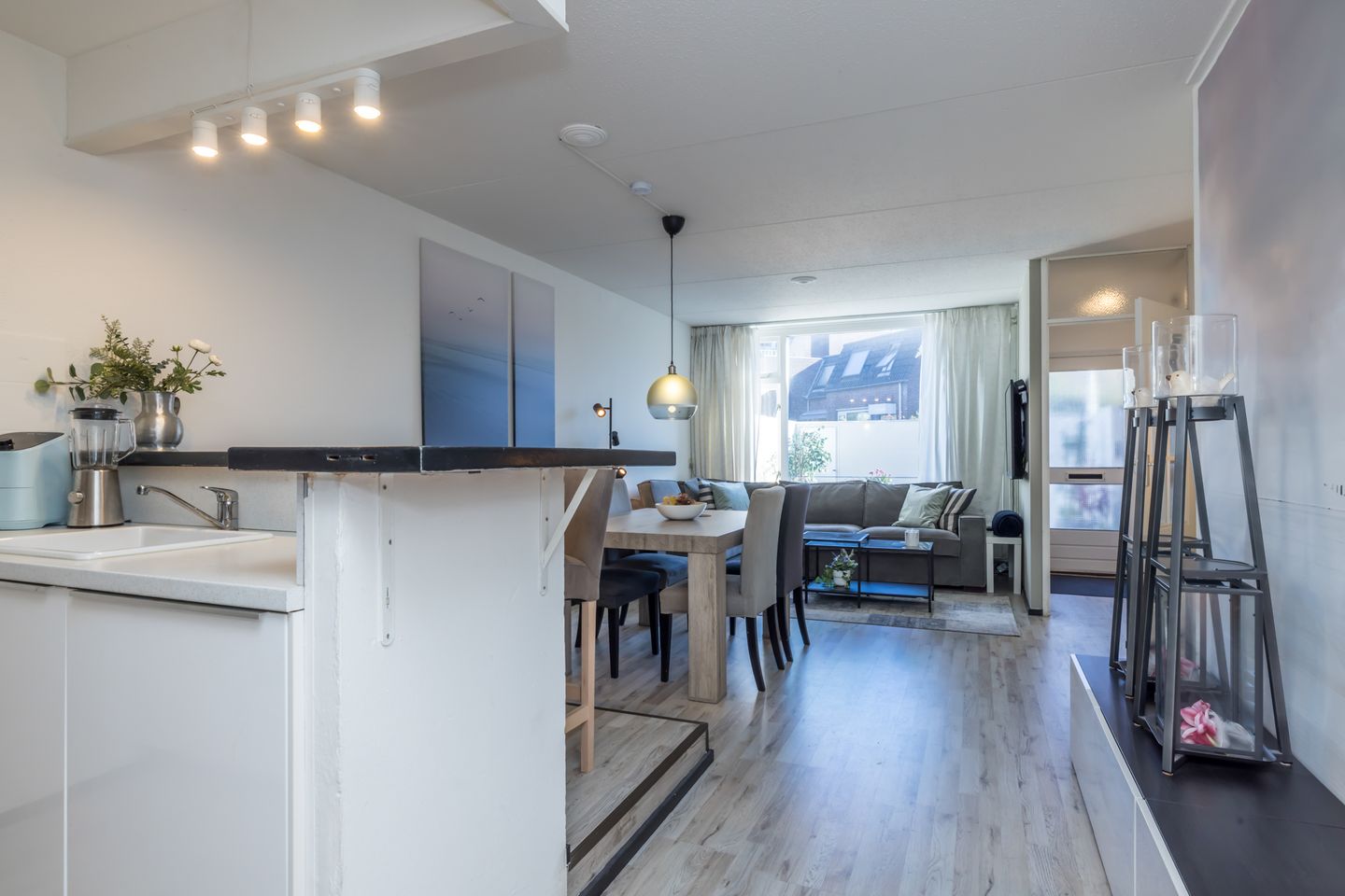 Photo 14 of Landvoogdstraat 59