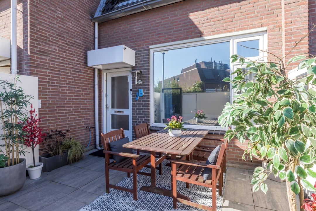 Photo 28 of Landvoogdstraat 59