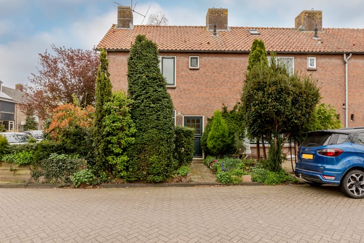 Foto 1 van Barend van Hoeffstraat 2