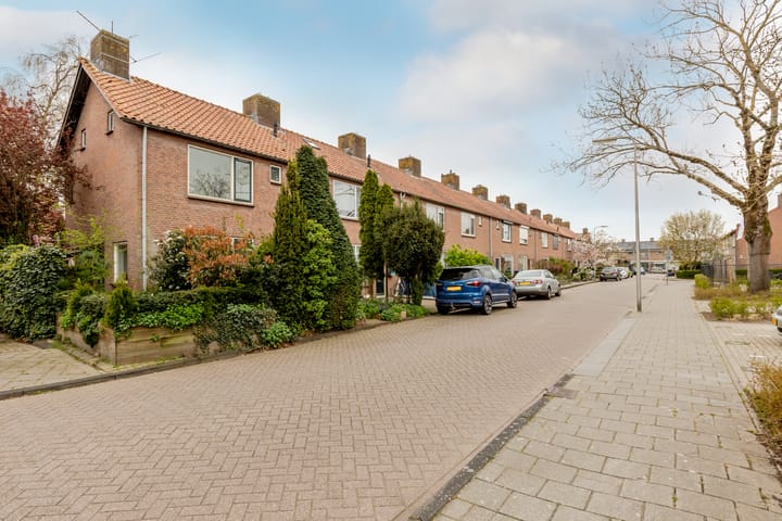 Foto 4 van Barend van Hoeffstraat 2