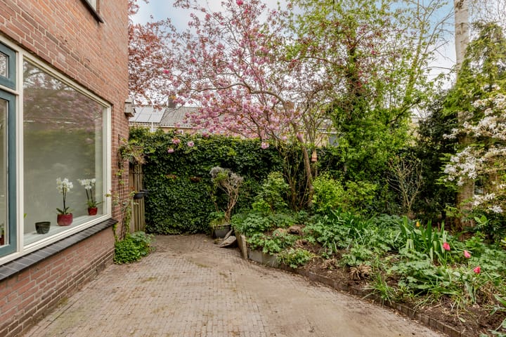 Foto 31 van Barend van Hoeffstraat 2