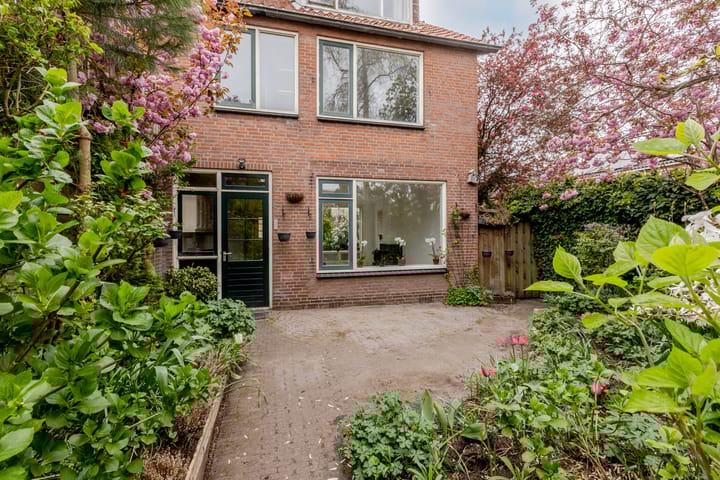 Foto 34 van Barend van Hoeffstraat 2