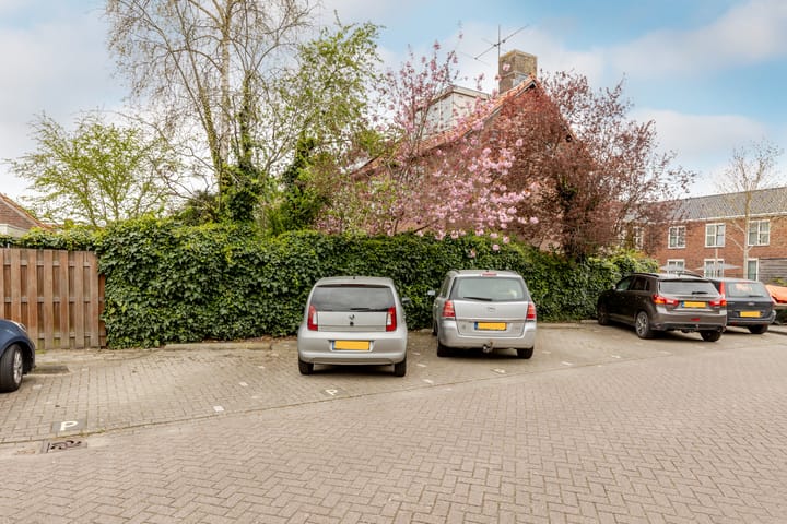 Foto 37 van Barend van Hoeffstraat 2