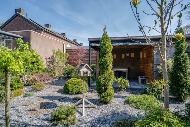 Foto 22 van Lambertweg 8