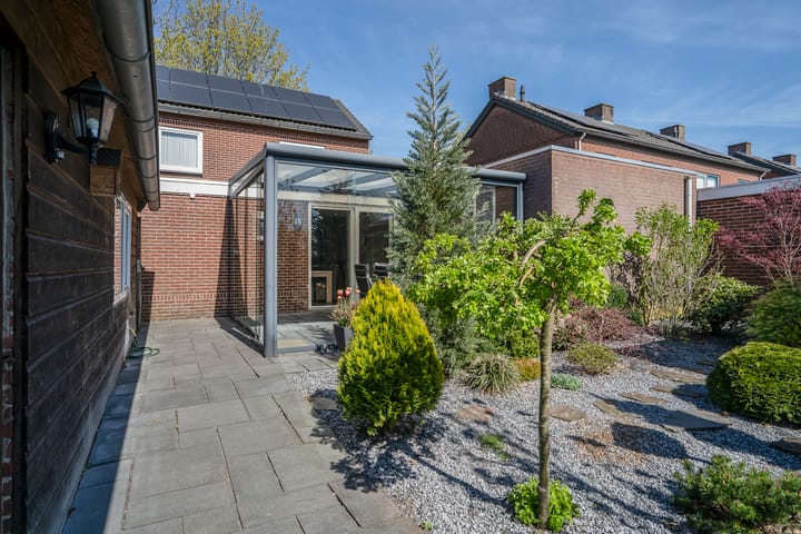 Foto 23 van Lambertweg 8