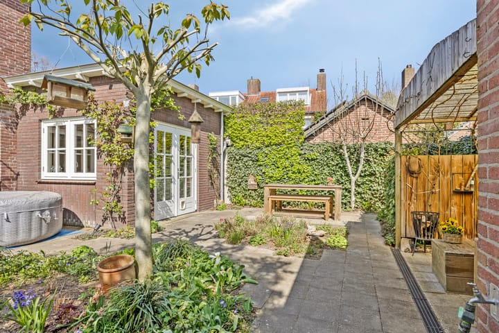 Foto 42 van Willem III-laan 4