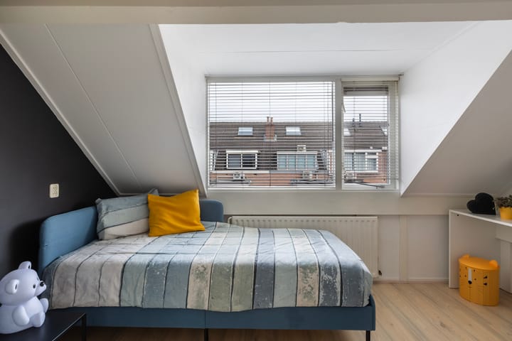 Foto 38 van Leliestraat 25