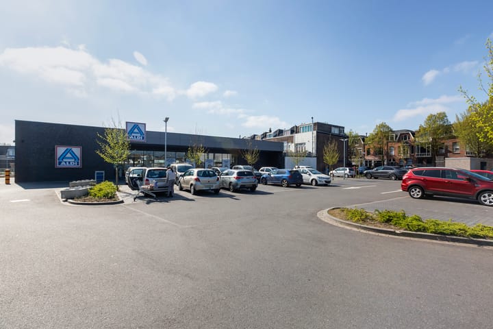 Foto 42 van Leliestraat 25