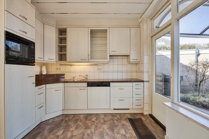 Foto 4 van Agnietenlaan 1