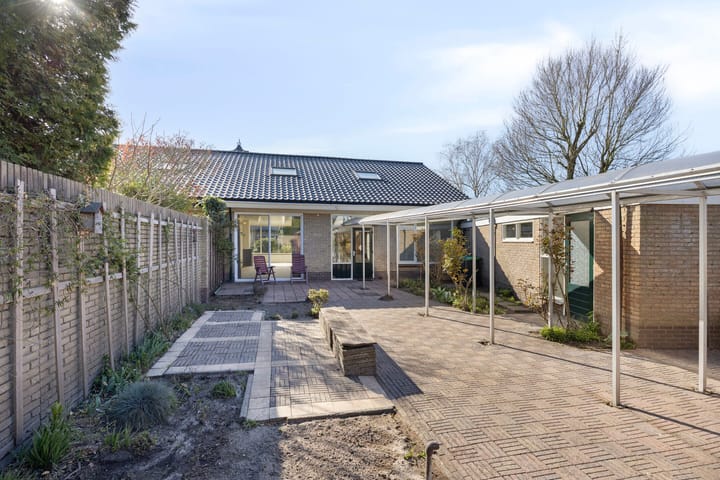 Foto 31 van Agnietenlaan 1