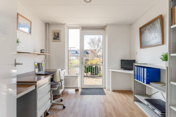 Photo 28 of Van Haerlemlaan 32