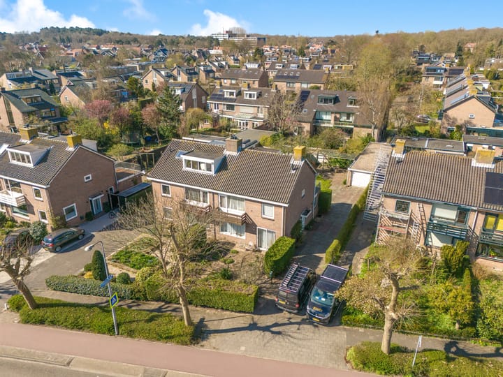 Photo 38 of Van Haerlemlaan 32