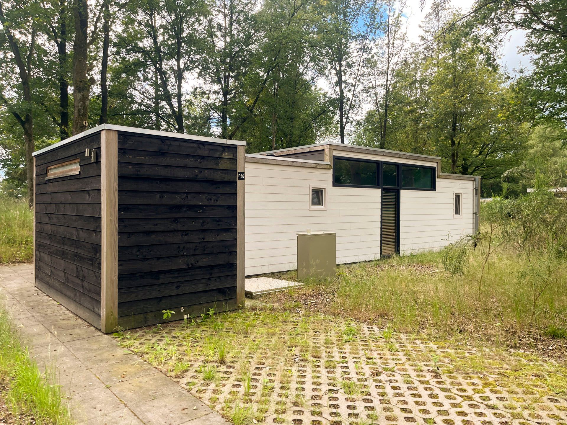 Photo 9 of Amerika 10-R82