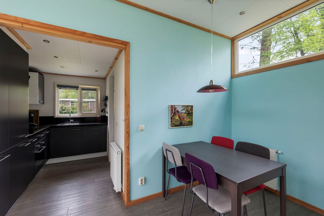 Photo 13 of Amerika 10-R82