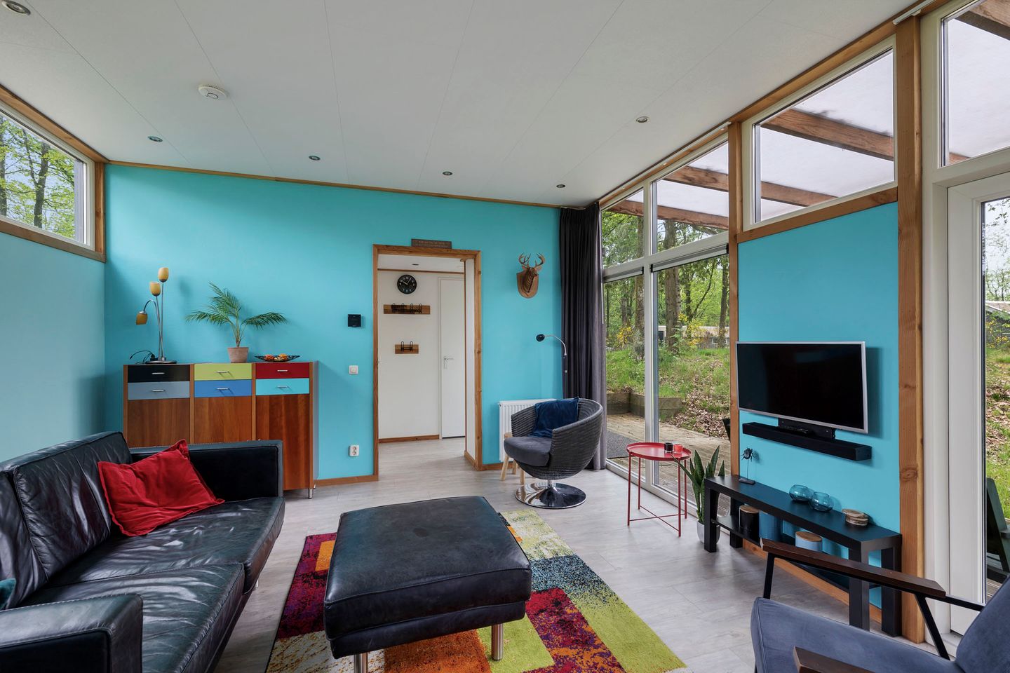 Photo 14 of Amerika 10-R82