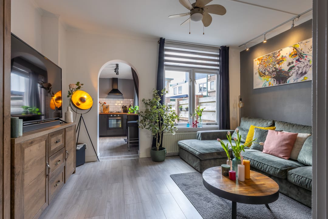 Foto 8 van Van Wassenaerstraat 58