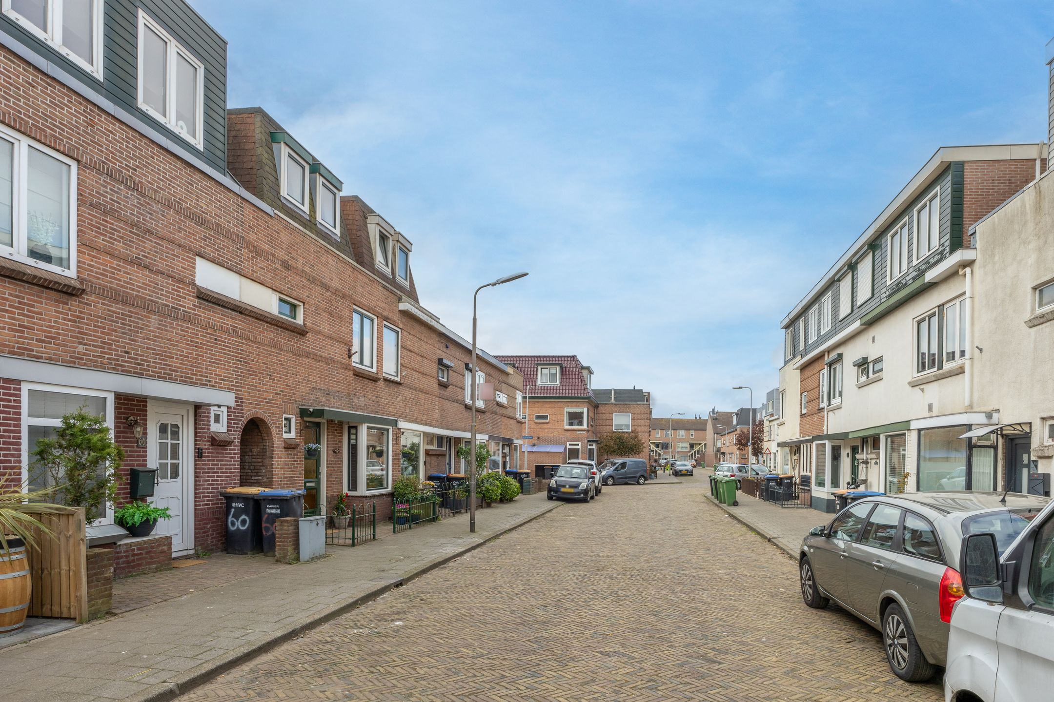 Foto 30 van Van Wassenaerstraat 58