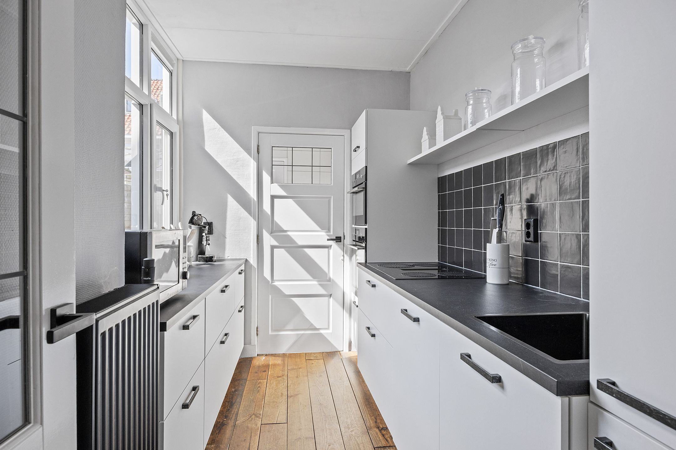 Foto 9 van Nicolaas Tulpstraat 11