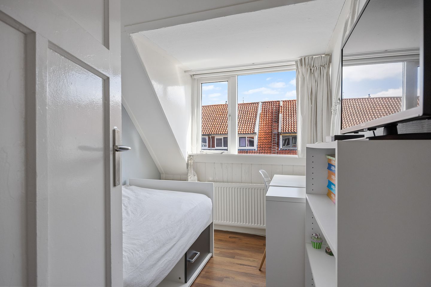 Foto 19 van Nicolaas Tulpstraat 11