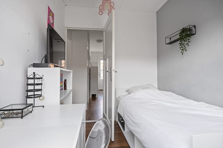 Foto 20 van Nicolaas Tulpstraat 11