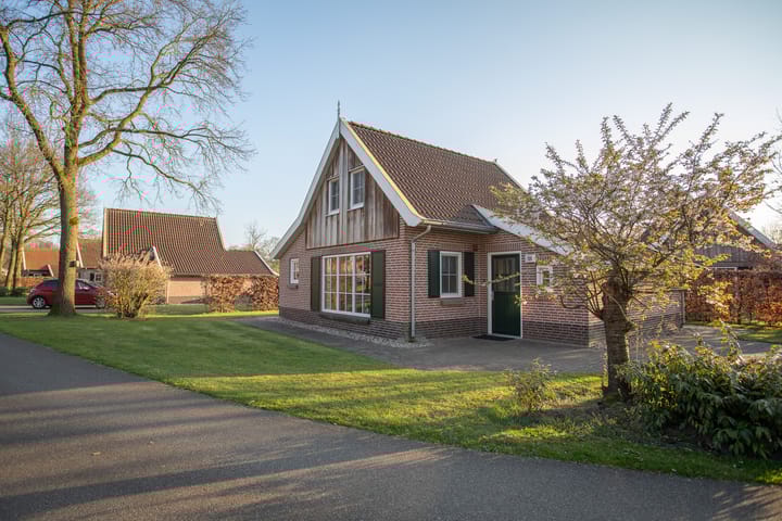 Foto 1 van Boomsweg 1-Z135