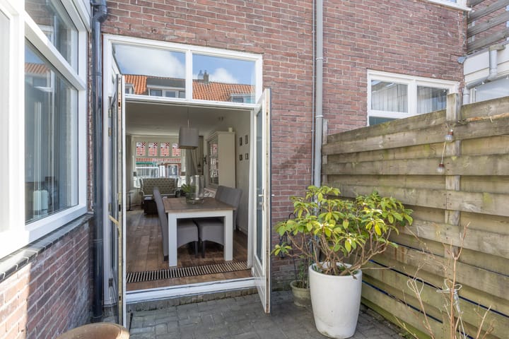 Foto 25 van Nicolaas Tulpstraat 11