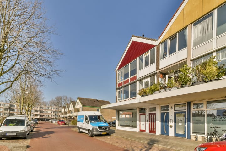 Foto 2 van Breesaperhof 33-A