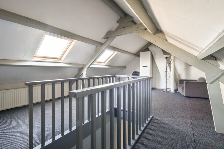 Foto 19 van Breesaperhof 33-A