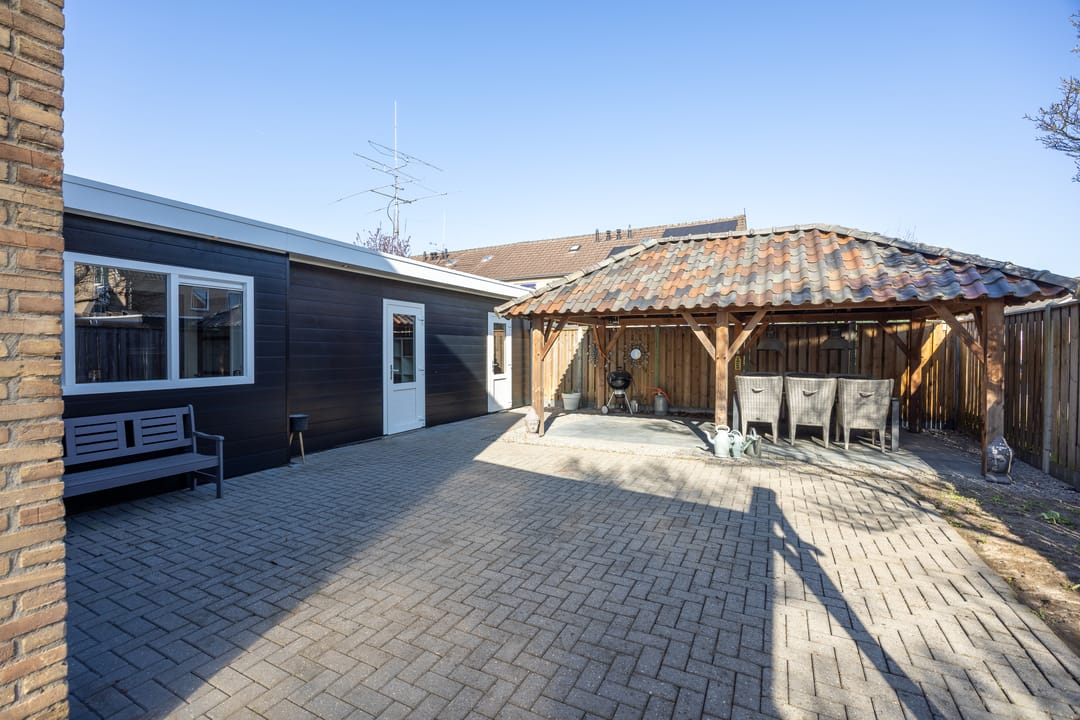 Foto 38 van M.A.de Ruijterstraat 73