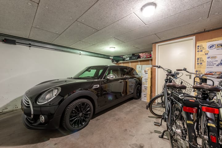 Photo 41 of Roggestraat 23