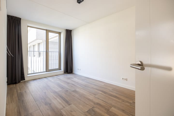 Foto 12 van Romestraat 86