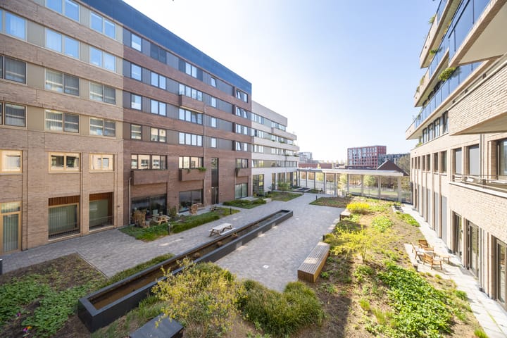 Foto 34 van Romestraat 86