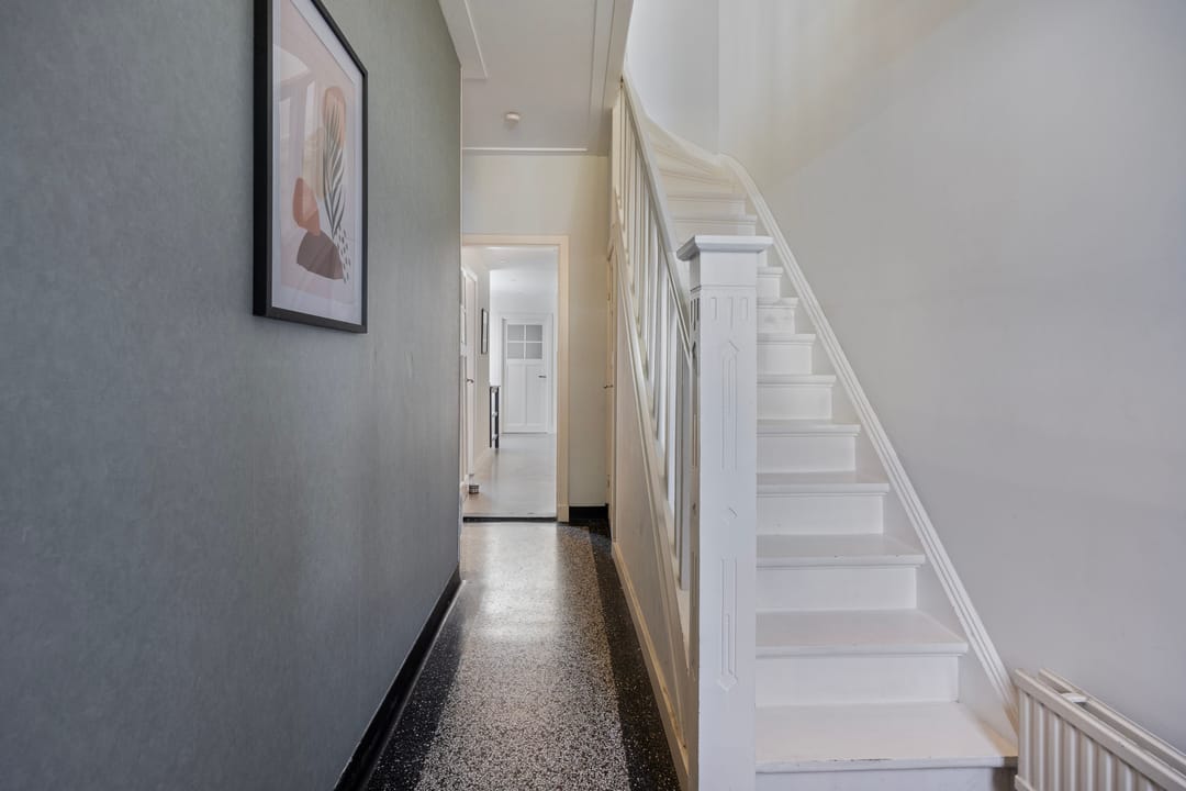 Photo 2 of Julianalaan 55