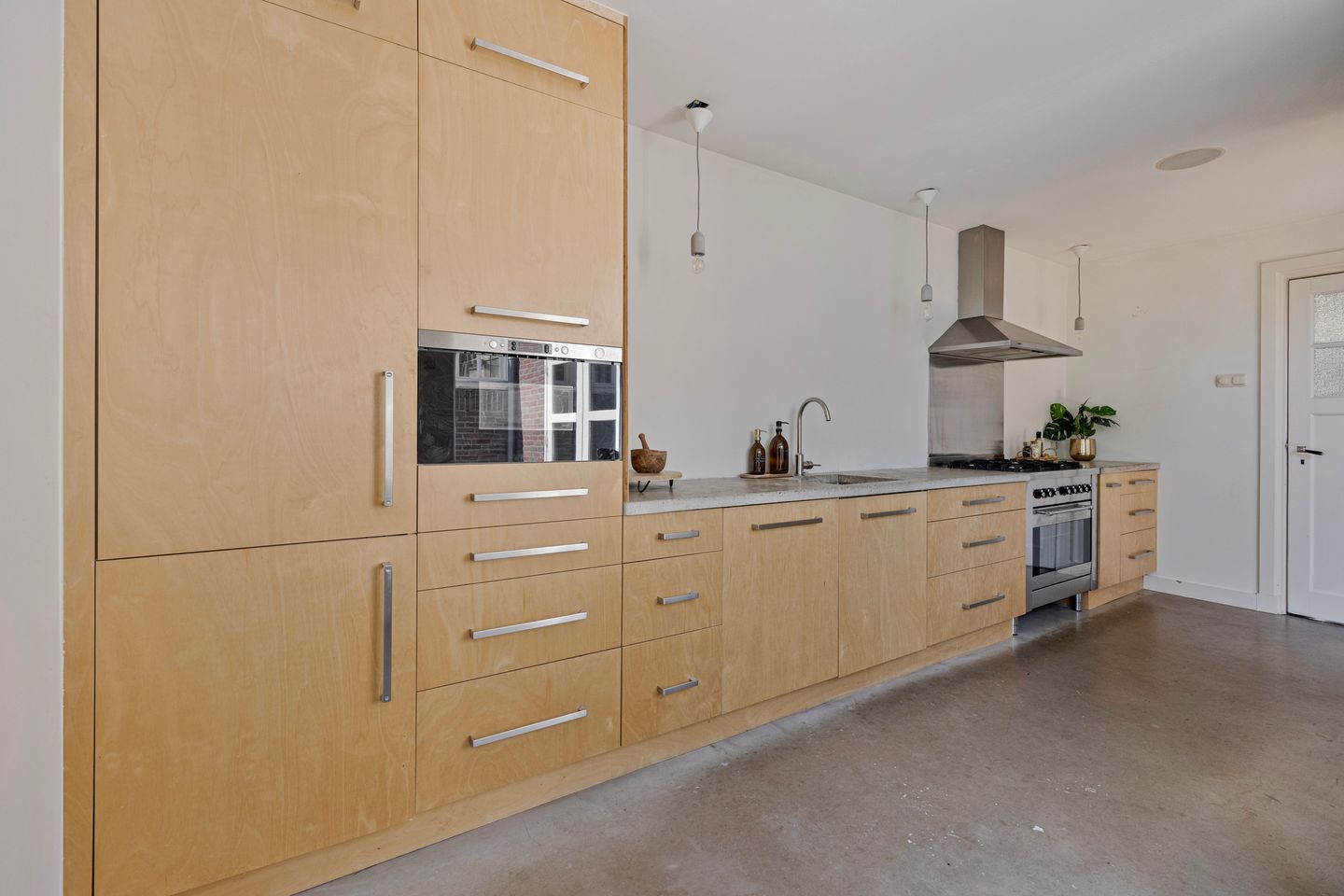 Photo 14 of Julianalaan 55