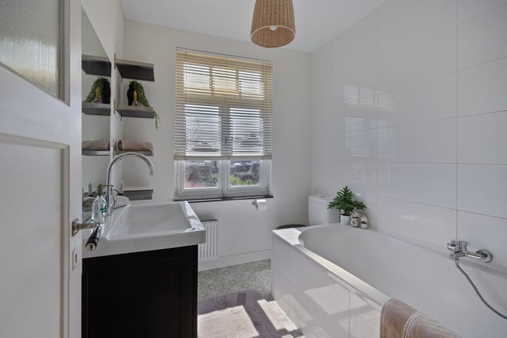 Foto 22 van Julianalaan 55