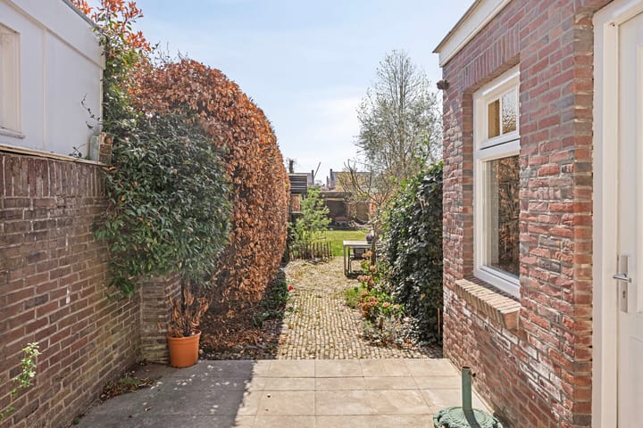 Foto 30 van Julianalaan 55