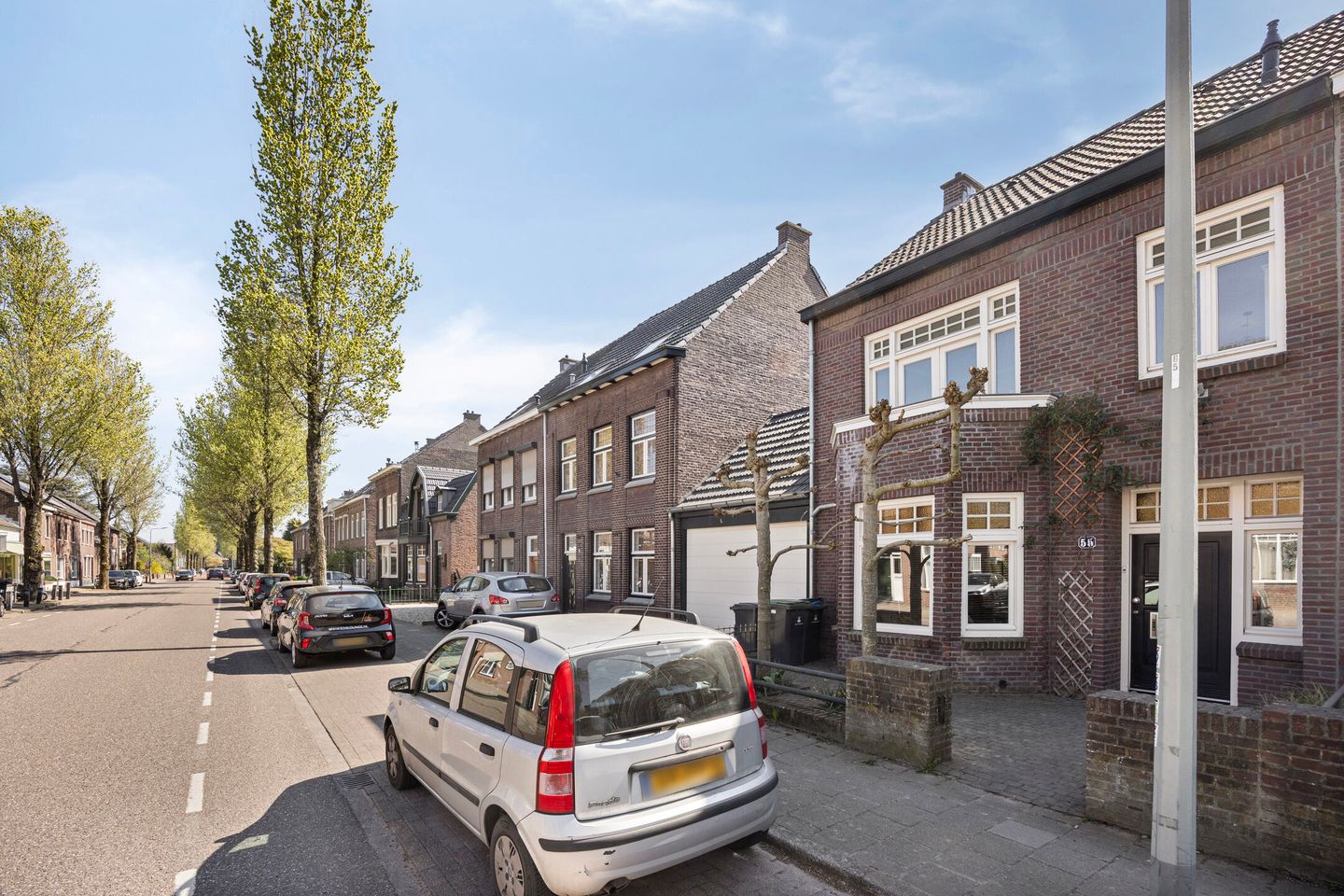 Photo 35 of Julianalaan 55