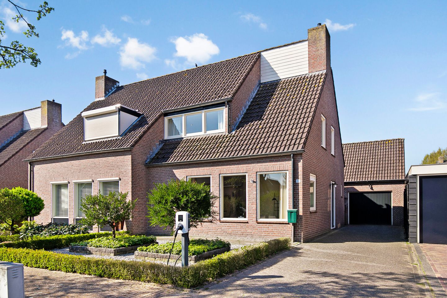 Photo 1 of St.-Janstraat 18