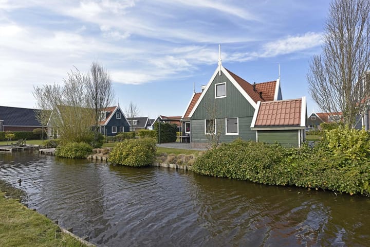 Photo 2 of Burgemeester Dalenbergstraat 50-300