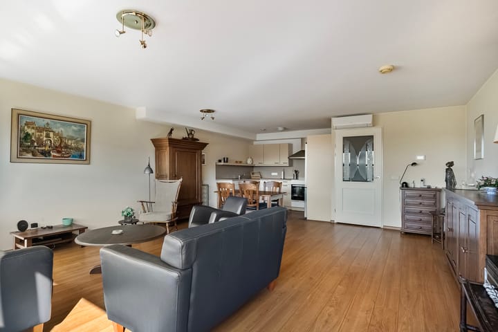 Photo 12 of Winkelcentrum Woensel 132