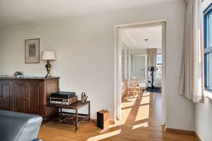 Photo 14 of Winkelcentrum Woensel 132