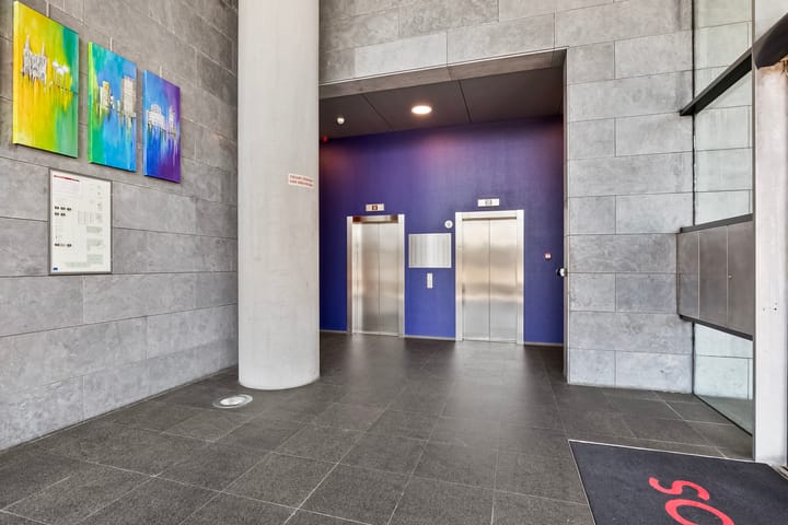 Photo 3 of Winkelcentrum Woensel 132