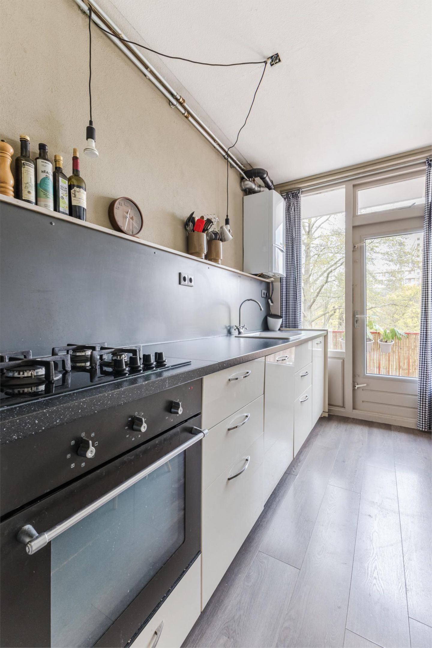 Photo 14 of Katrijpstraat 38